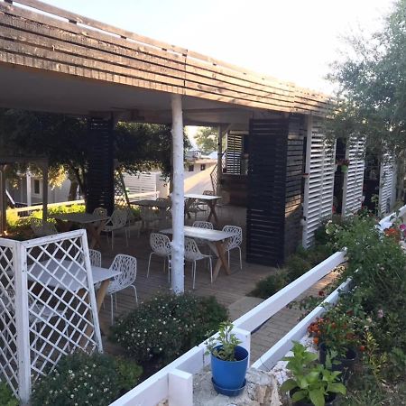 Отель Albanian Garden Gjilek Экстерьер фото
