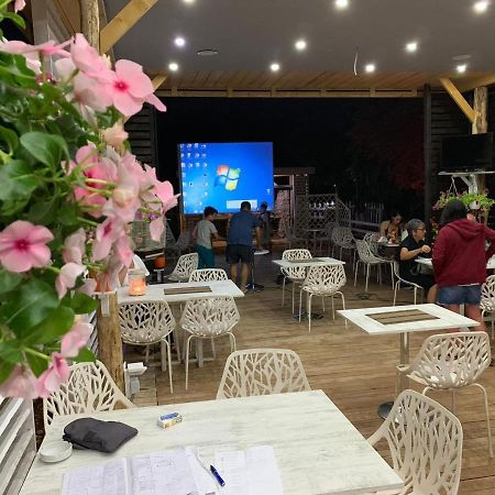 Отель Albanian Garden Gjilek Экстерьер фото